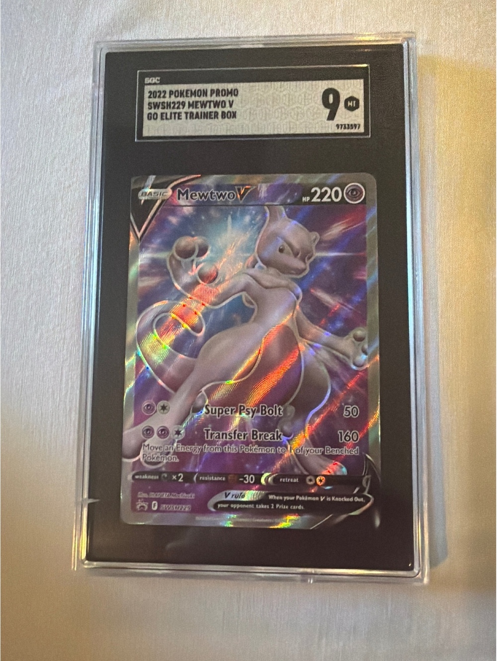 2022 graded Mewtwo V pokemon card